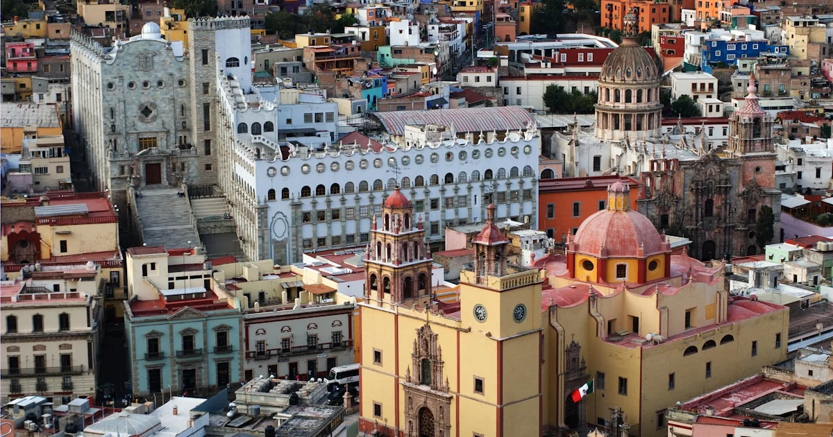 plan trip to mexico featured.webp